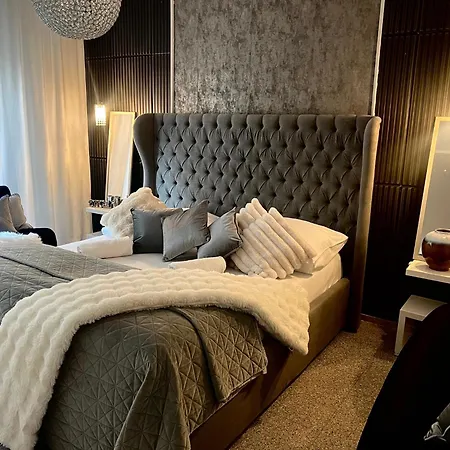 Apartamento Koliba 11 *